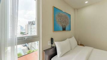 Superior Double Room | Desk, iron/ironing board, free WiFi