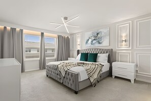 5 bedrooms, iron/ironing board, bed sheets