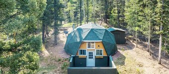 NEW! Charming Cabin w/ Scenic Views near UC Health