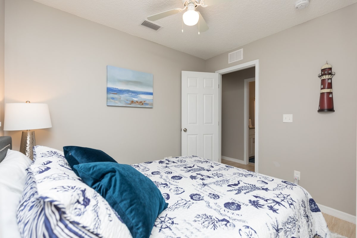 Photo 26 of NEW! Charming Downtown Cottage