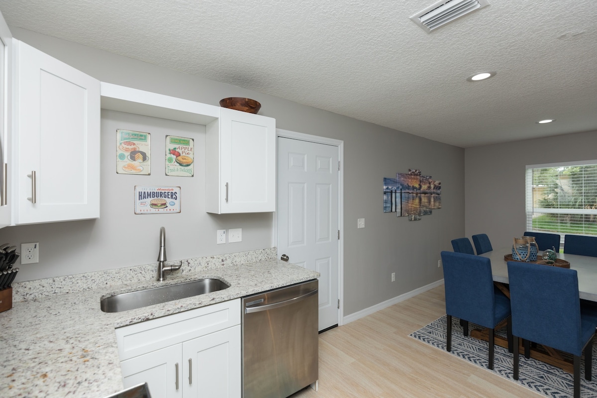 Photo 17 of NEW! Charming Downtown Cottage