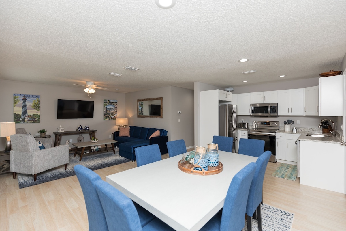 Photo 3 of NEW! Charming Downtown Cottage