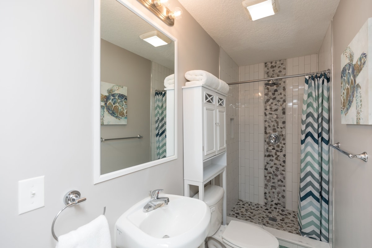 Photo 27 of NEW! Charming Downtown Cottage