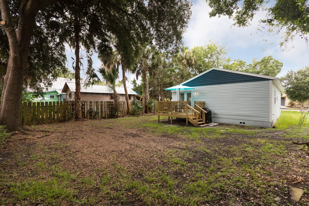 Photo 39 of NEW! Charming Downtown Cottage