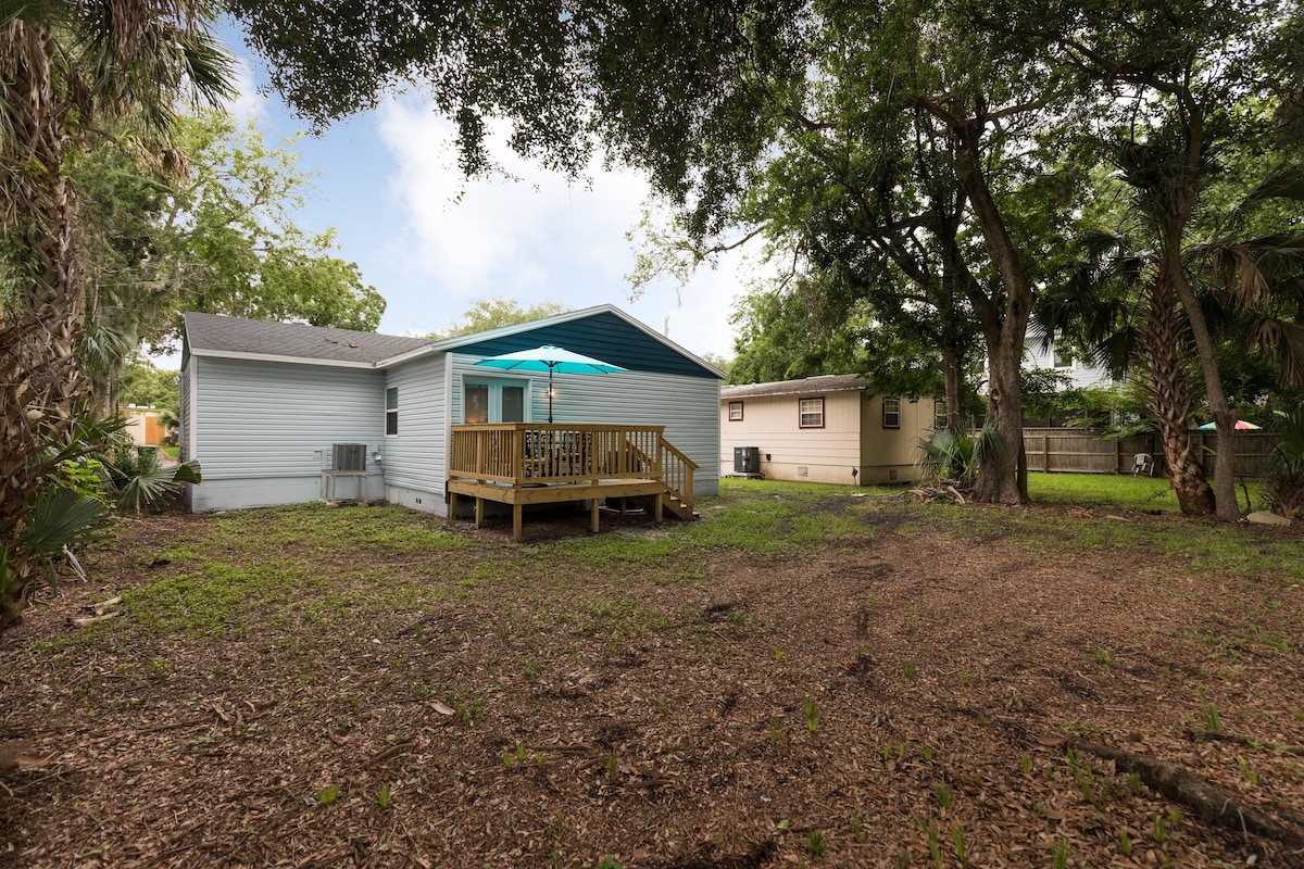 Photo 40 of NEW! Charming Downtown Cottage