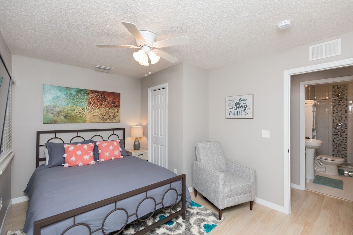 Photo 21 of NEW! Charming Downtown Cottage