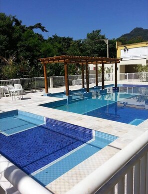 Piscine extérieure