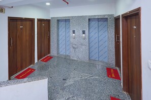 Elevator