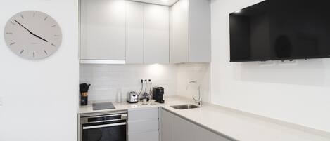 Fridge, microwave, oven, dishwasher