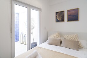 1 chambre, fer et planche à repasser, Wi-Fi gratuit, draps fournis