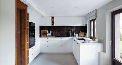 An authentic & delicious journey through time.