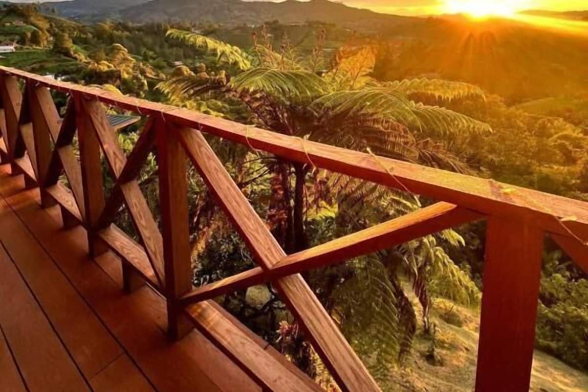 Deluxe Suite, Mountain View | Terrace/patio
