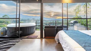 Deluxe Cabin, Mountain View | Premium bedding, minibar, laptop workspace, blackout drapes