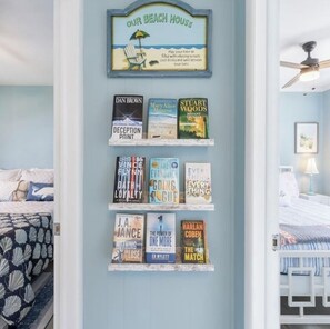 3 bedrooms, WiFi, bed sheets - Cozy beach retreat, 3-Bedroom Home in Villas, NJ, with the Best Sunsets! (Lower Township)