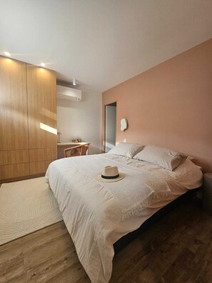2 chambres, bureau, Wi-Fi gratuit, draps fournis