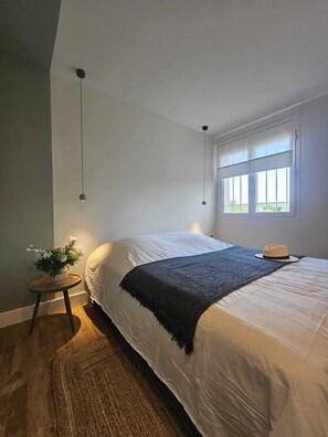 2 habitaciones, escritorio, wifi gratis y ropa de cama 