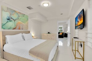 2 chambres, fer et planche à repasser, lit parapluie, Wi-Fi gratuit