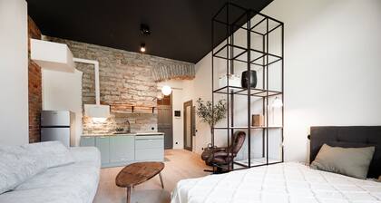 Design Studio / Tallinn Center / Free Parking