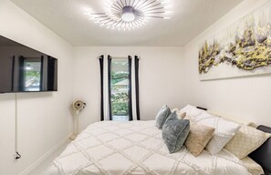 1 bedroom, iron/ironing board, free WiFi, bed sheets