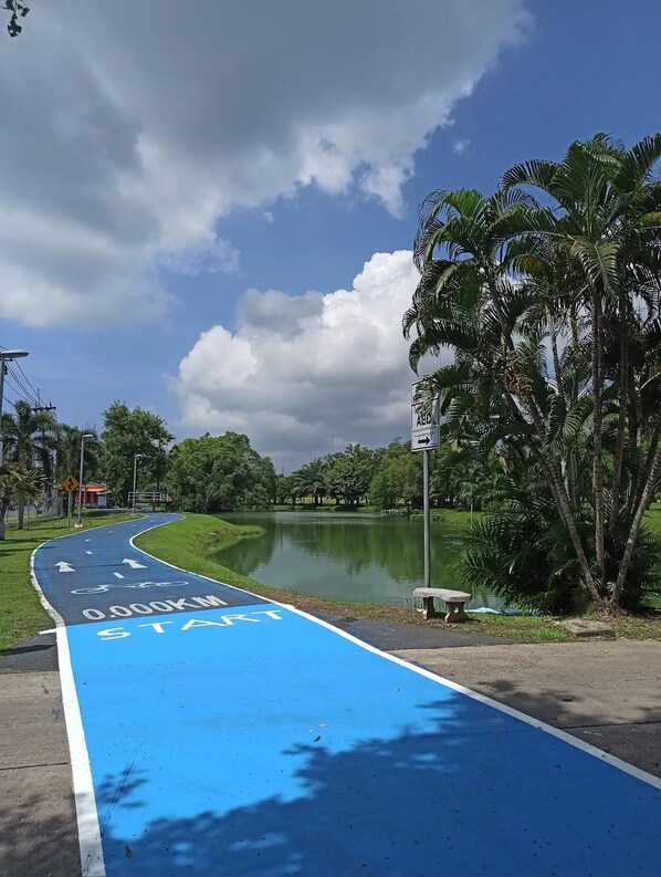 Room, 1 Bedroom, Accessible, Smoking | Property grounds