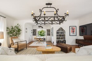 Interior - Enjoy indoor-outdoor living, a full kitchen and walk to beach and state st. (Santa Barbara)