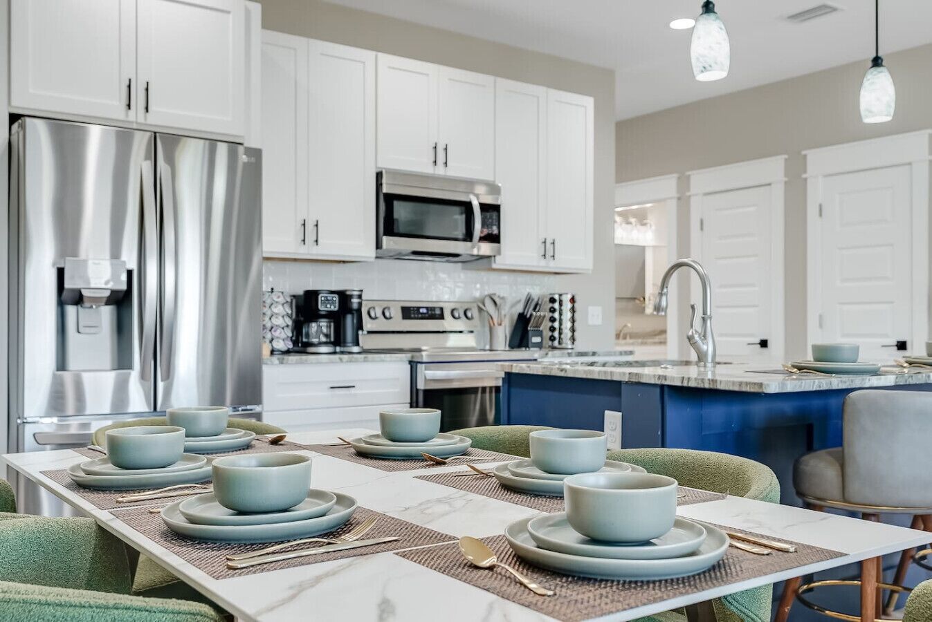 Micro-ondas, fogão, cooktop, lava-louças