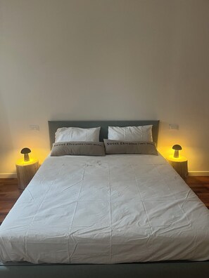 2 chambres, Wi-Fi gratuit, draps fournis