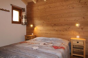 2 makuuhuonetta, internet, vuodevaatteet