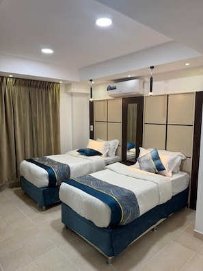 Familienapartment | Verdunkelungsvorhänge, Bügeleisen/Bügelbrett, kostenloses WLAN