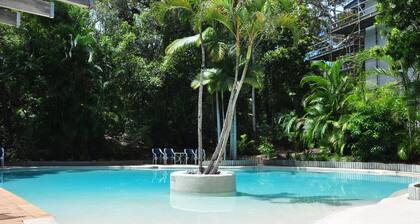 Baden 26 - Rainbow Shores