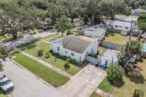 Exterior - 3Bd/2ba House in St. Petersburg Near Golf Course (St. Petersburg)