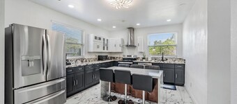 3Bd/2ba House in St. Petersburg nr Parks