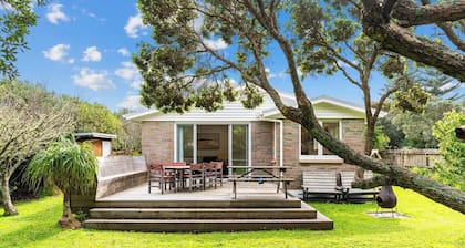 Taotahi Hideaway - Ruakaka Waterfront