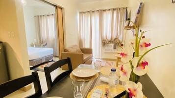 1 bedroom, iron/ironing board, bed sheets, wheelchair access