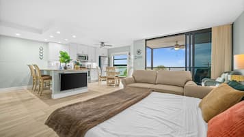 1 Schlafzimmer, Schreibtisch, Bügeleisen/Bügelbrett, Reisekinderbett