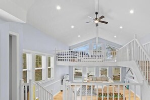 Interior - Grand Glaize Views Hot Tub Dock Firepit (Osage Beach)