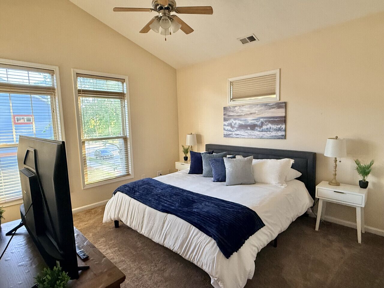 2 bedrooms, desk, iron/ironing board, travel crib