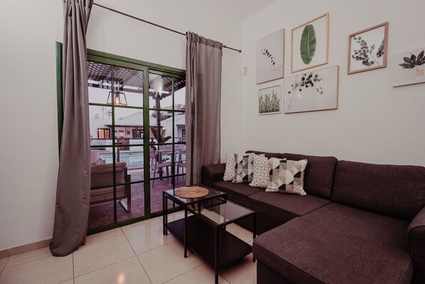 Living area - Holland Deluxe (San Bartolomé de Tirajana)