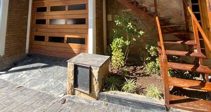 Apartment in Mendoza with PARKING, Wi-Fi and Outstanding Service