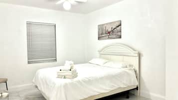 2 habitaciones, tabla de planchar con plancha, wifi y ropa de cama