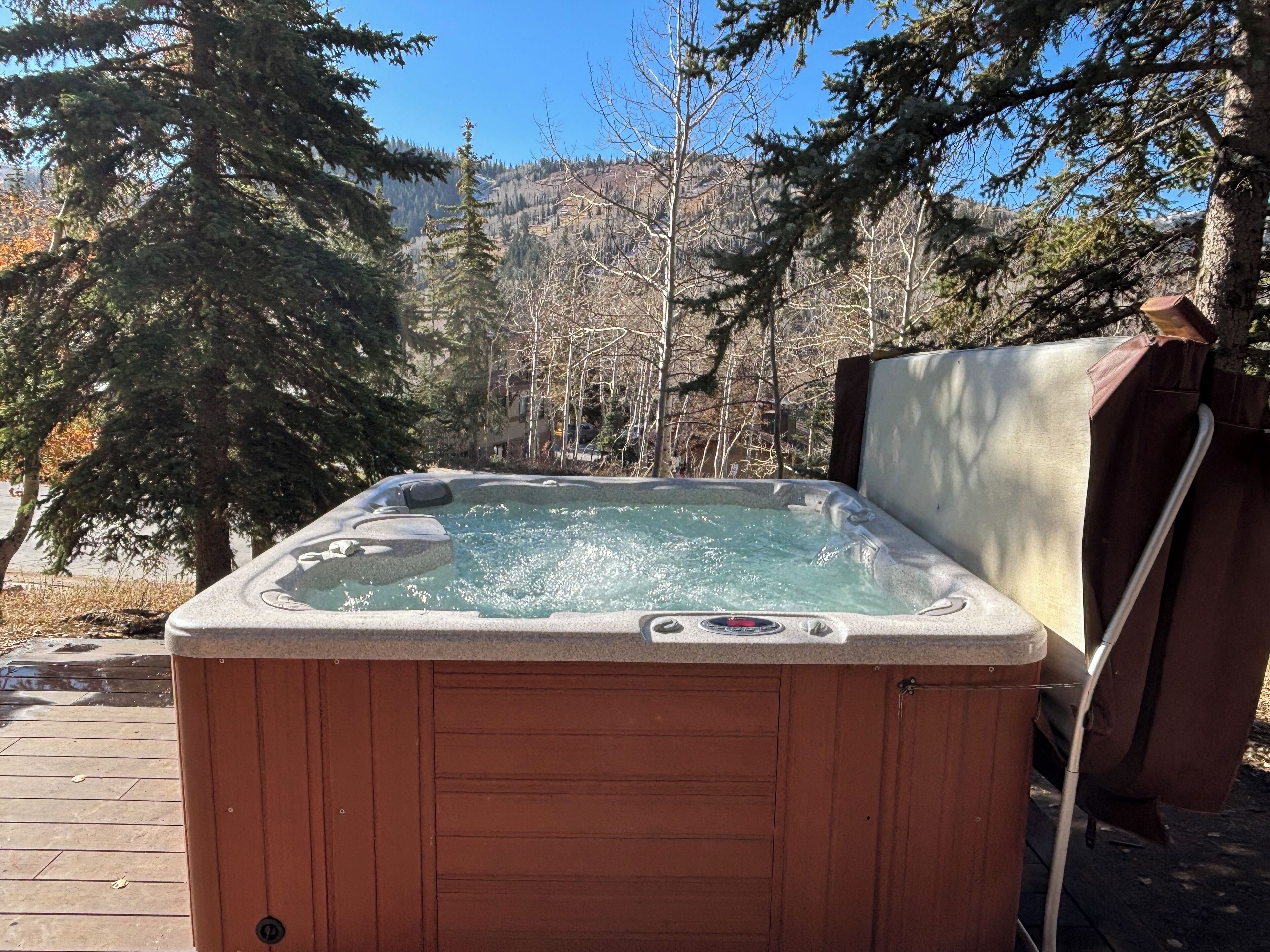 Bain à remous extérieur