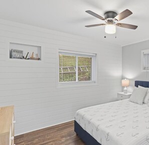 2 slaapkamers, een strijkplank/strijkijzer, wifi, beddengoed