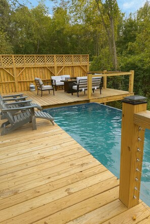 Beheizter Pool