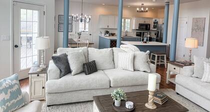 Eagles Landing - Lake Life for up to 12 guests right on Table Rock Lake