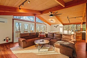 Living area - Cabin with Hot Tub, Theater Room, Game Room, Multi-Level Decks, Bar- Ski Slopes! (Beech Mountain)
