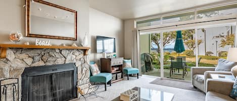 TV, peis og DVD-spiller