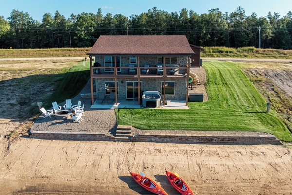 Stone Cottage - located on beautiful Sunset Lake just minutes from WI Dells.