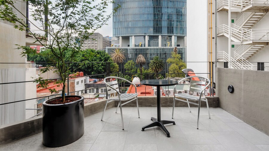 Berna 14 by Wynwood House