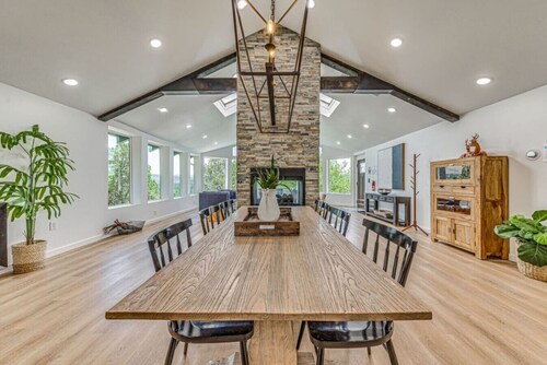 Luxe Ruidoso Retreat | Hot Tub & Scenic Views