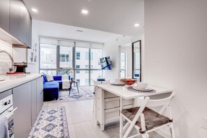 City Condo, City View | In-room dining - Miami Downtown Vacation Suites (Miami)